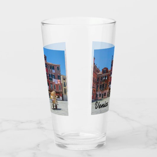 Platz Venedig Glas (Links)