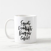 Plätze, Aufzüge, Burpees & Kaffee! Schwarzes Skrip Kaffeetasse (Links)
