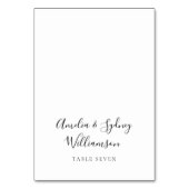 Platzkarte für Minimalistisches White Script Indiv Tischnummer (Vorderseite)