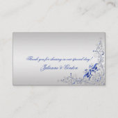 Platzkarten für verzierte Blau- und Silberblumen-W (Rückseite)