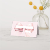 Platzkarten mit rosa Schleife Elegant gefaltet (Vorderseite)