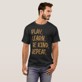 Play Learn Be Kind Repeat Leopard Kindness Unity D T-Shirt (Vorne ganz)