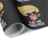Play that Fungi Music Funny Mushroom Pub Dark BG Geschenkpapier (Rolleneckpunkt)