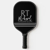 Player Monogram (Name initial) auf Black Pickleball Schläger (Rückseite)