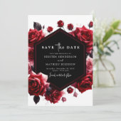Playful Boho Crimson Red Wedding Save The Date (Stehend Vorderseite)