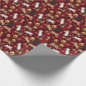 Playful Cats with Shiny Christmas Ornaments  Geschenkpapier (Ecke)