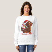 Playful Christmas Dog in Santa Hat Sweatshirt (Vorne ganz)