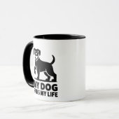 Playful Dog Outline "My Dog Runs My Life" Art Tasse (Vorderseite Links)