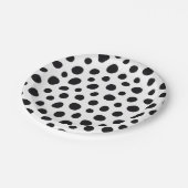 Playful Energy Dalmatian Inspired Dotted Spots Pappteller (Schrägansicht)