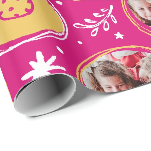 Playful Familie Foto Collage Weihnachten Heiße Ros Geschenkpapier (Rolleneckpunkt)