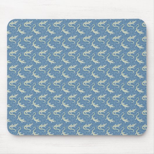 Playful Green Alligator Paisley on Blue Mousepad (Vorne)