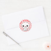 Playful Kawaii White Kitten Custom Runder Aufkleber (Umschlag)