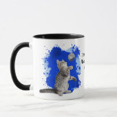 Playful Kitten braucht Santa, um gut zu definieren Tasse (Links)