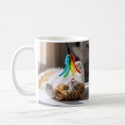 Playful Kitten Feather Kaffeetasse (Links)