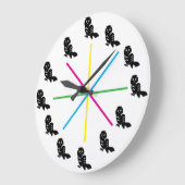 Playful Owl Wall Clock – Rainbow Stripes Große Wanduhr (Winkel)