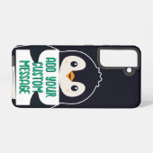Playful penguin with a sign for your message samsung galaxy hülle (Rückseite (Horizontal))