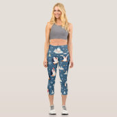 Playful Pinguin Pattern Capri Leggings (Vorderseite)