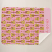 Playful Pink Guitar Music Lover Design Sherpadecke (Vorderseite (Horizontal))