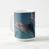 Playful Pose Kaffeetasse (Vorderseite Links)