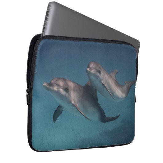 Playful Pose Laptopschutzhülle (Vorne Rechts)