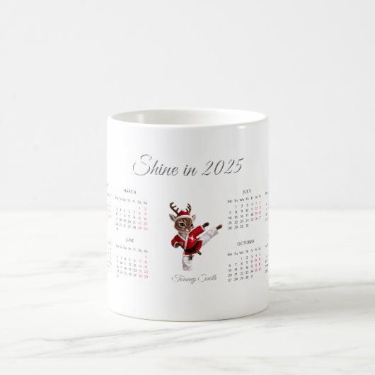 Playful Red Rentier Custom 2025 Calendar Kaffeetasse (Mittel)