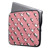 Playful Siamese Kitten Laptop Case (Vorderseite Links)