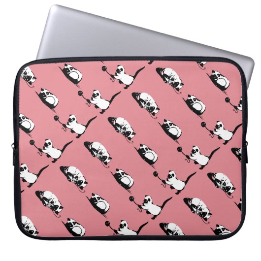 Playful Siamese Kitten Laptop Case (Vorderseite)