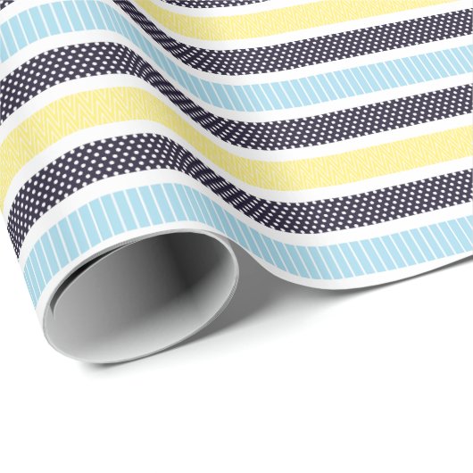 Playful Striped Polka Dot Pattern Geschenkpapier (Rolleneckpunkt)