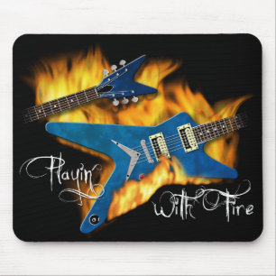 Playin mit Feuer-Gitarre Mousepad