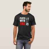 Plays mit Feuergrill (ON DARK) T-Shirt (Vorne ganz)