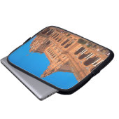 Plaza de Espana in Sevilla, Spanien. Laptopschutzhülle (Vorne Knopf)