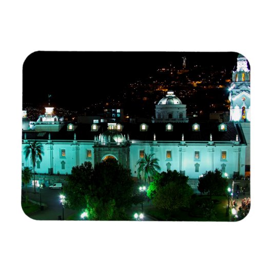 Plaza de la Independencia, Quito, Ecuador Magnet (Horizontal)