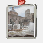 Plaza De La Virgin und Basilica De Virgen Silbernes Ornament (Links)