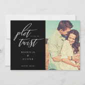 Plot-Drehung Moderne Minimale Kalligraphie & Foto Save The Date (Vorderseite)