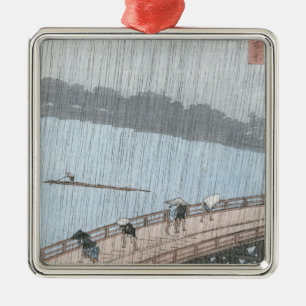 Plötzliche Dusche über Shin-Ohashi Brücke und Silbernes Ornament