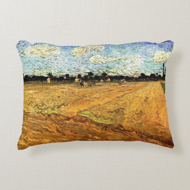 Plowed Field (die Furrows) von Vincent van Gogh Dekokissen (Vorderseite)