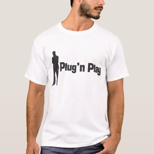 Plug n Play T-Shirt (Vorderseite)