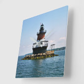 Plum Beach Lighthouse, Rhode Island Wall Clock Quadratische Wanduhr (Winkel)
