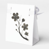 Plum Blossom Line Art - Botanisches Design auf Geschenkschachtel (Rückseite)