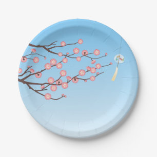 Plum Blossom und Glass Wind Chime auf Light Blue Pappteller