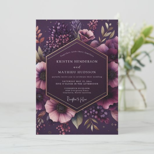 Plum Botanical Bloom Wedding Einladung (Stehend Vorderseite)