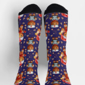 Plum Christmas Nurse Whimsical Gingerbread Man Socken (Oben)