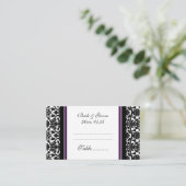 Plum Damask Hochzeitstisch-Platzierungskarten Platzkarte (Stehend Vorderseite)