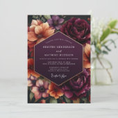 Plum Floral Dusk Wedding Einladung (Stehend Vorderseite)