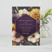 Plum & Gold Moody Floral Wedding Einladung (Stehend Vorderseite)