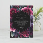 Plum Gothic Floral Wedding Einladung (Stehend Vorderseite)