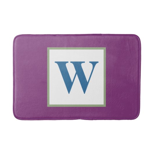 Plum Green Blue Monogram Badematte (Vorderseite)