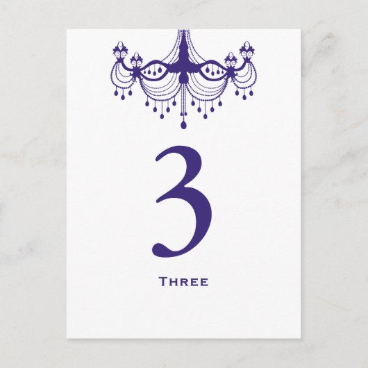 Plum Lila Chandelier Tischnummer Card (Vorderseite)