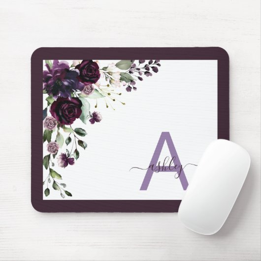 Plum Lila floral Script Name Monogram Initial Mousepad (Mit Mouse)