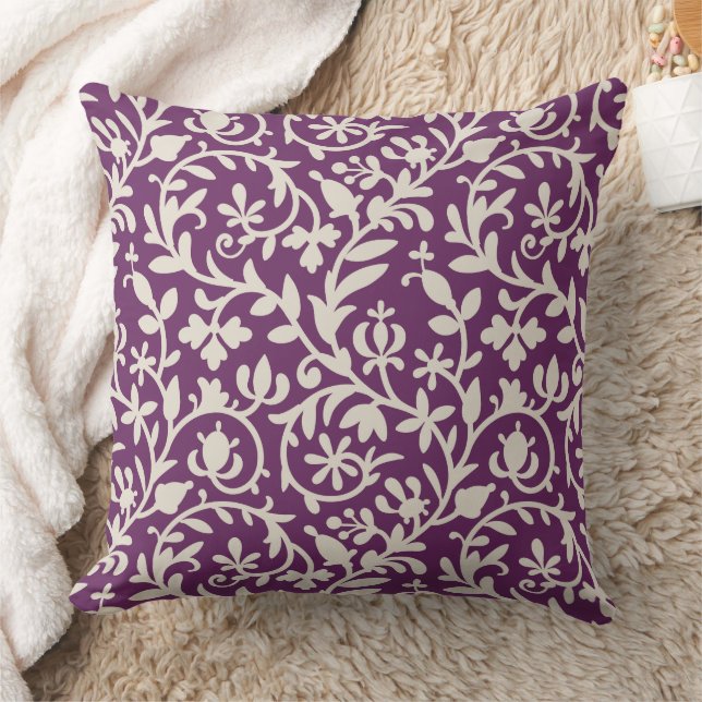 Plum Lila Floral Vines Patten Kissen (Decke)